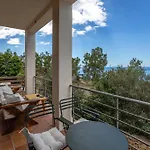 Villa Hillside View, House 1
