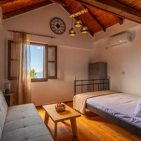 Villa Hillside View, House 1 *