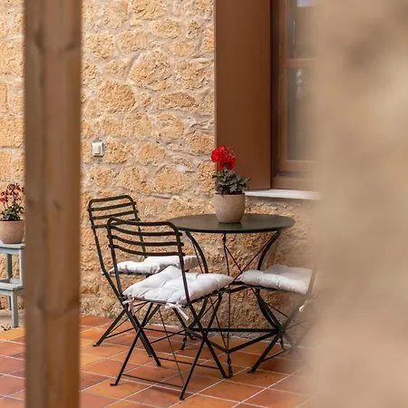 Hillside View, House 1