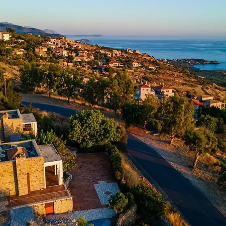 Hillside View, House 1 Stoúpa