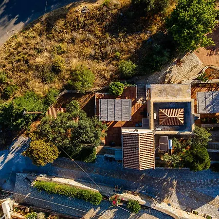 Hillside View, House 1 Βίλα Στούπα