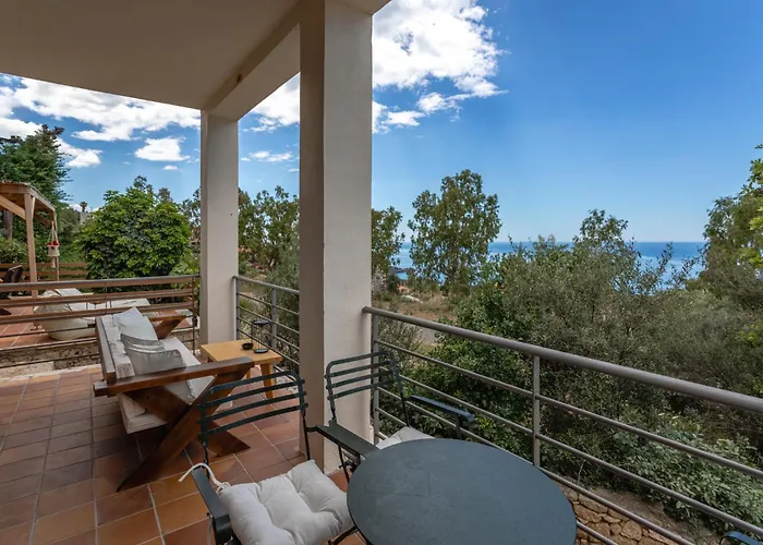 Вилла Hillside View, House 1