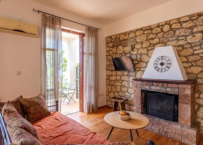 Вилла Hillside View, House 1 *