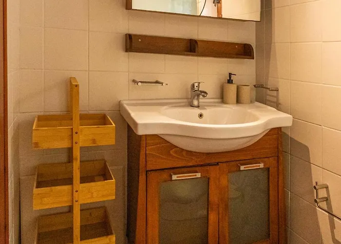 Вилла Hillside View, House 1 *