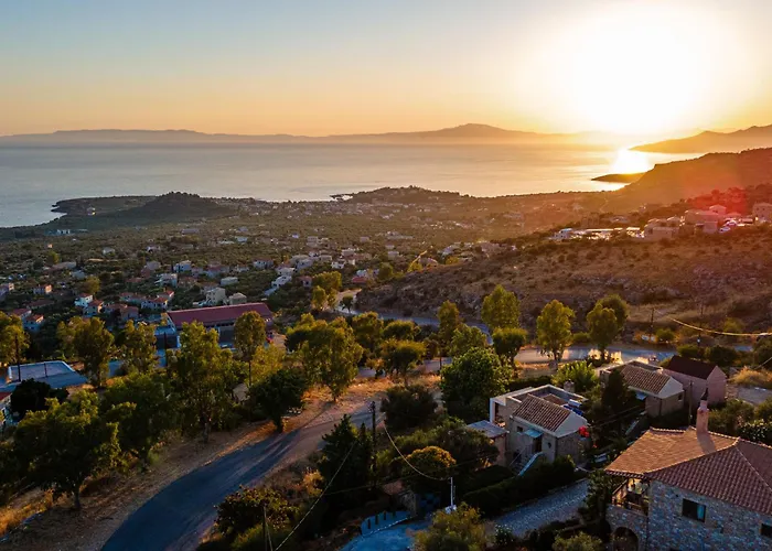 Hillside View, House 1